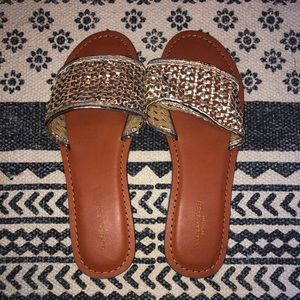 American Eagle Gold Womens Sandals Size: 7